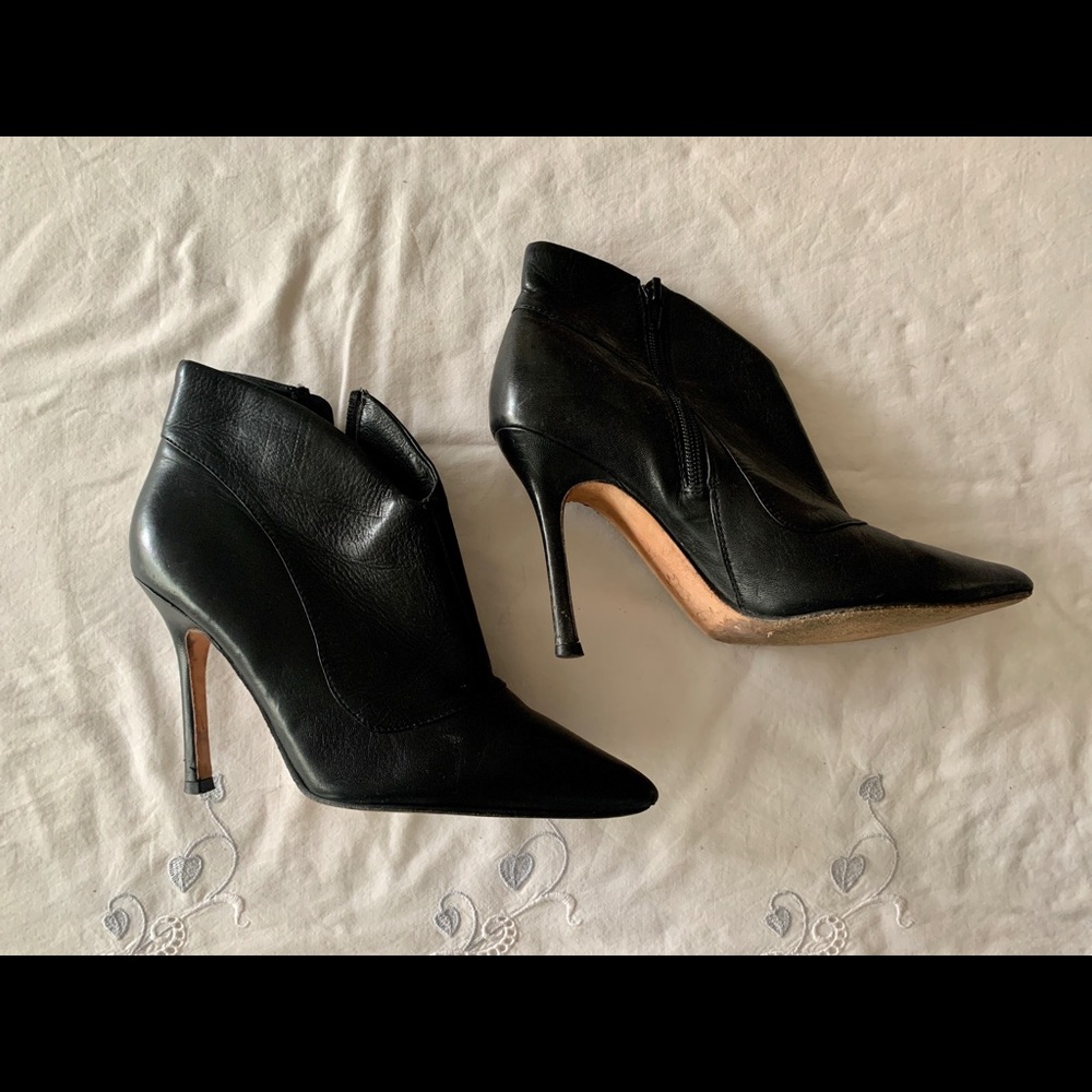 ALDO Black Leather Ankle Boots - Size 36